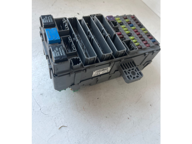 Блок предохранителей A000011 Honda Accord