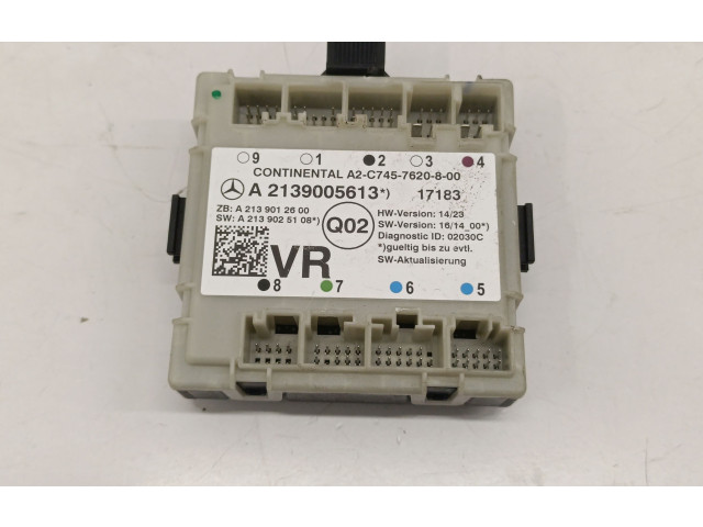 Vstřikovač A2139005613 Mercedes-Benz E W213