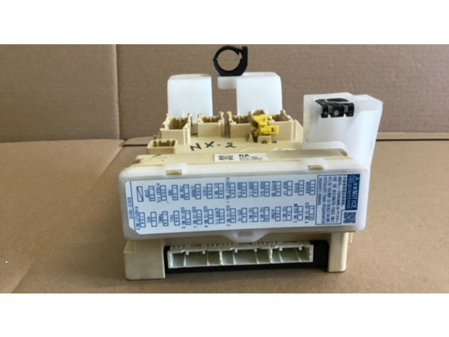 Блок предохранителей 8922178010, 8273078010 Lexus NX