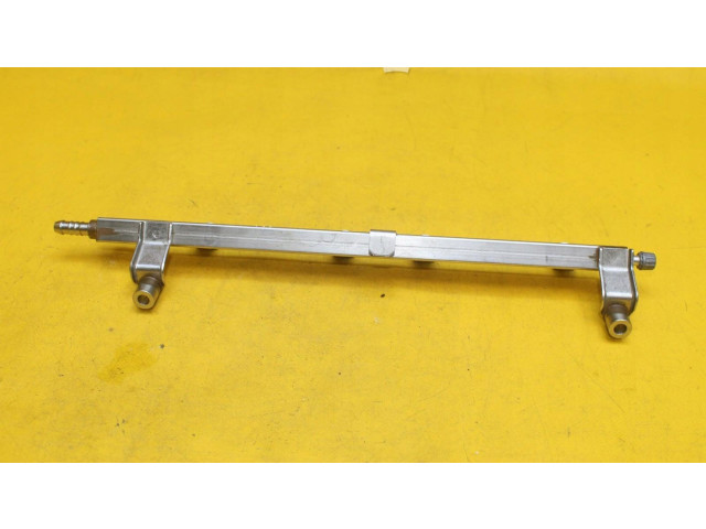 Топливная рампа Audi A3 S3 8P