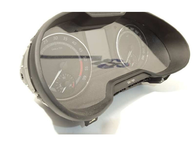 Панель приборов 5E0920749   Skoda Octavia Mk3 (5E)       