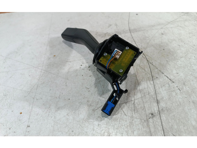 Ручка стеклоочистителей 1K0953519 Volkswagen Caddy