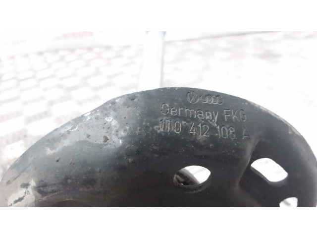 Передний амортизатор