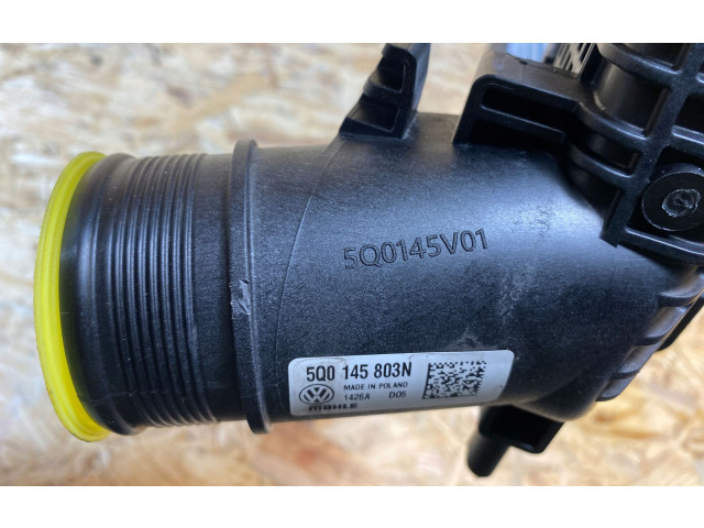 Интеркулер 5Q0145803N Audi TT TTS RS Mk3 8S