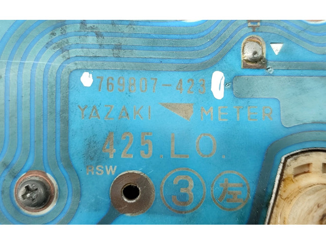 Přístrojová deska Toyota Hiace (H50, H60, H70) 1988 ACRILICO, ESTALADO