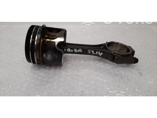 Píst Seat Ibiza IV (6J,6P)