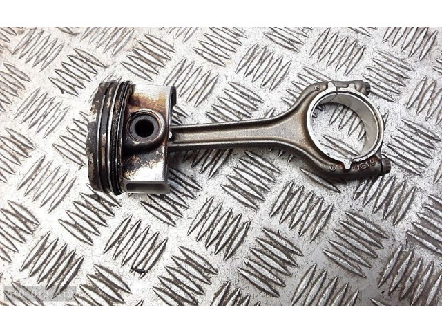 Поршень с шатуном Volkswagen Golf VII