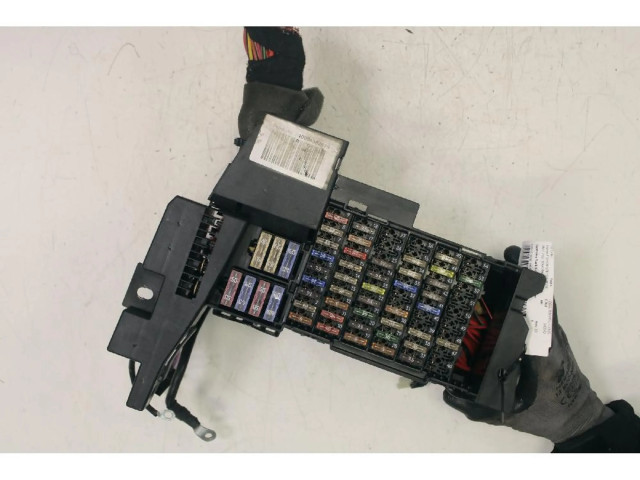 Pojistková skříňka Mercedes-Benz W169 2004