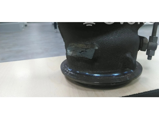 Турбина Нагнетатель Mercedes-Benz GLA W156 A1330900280, A133090028080 для двигателя 133980