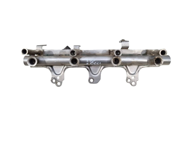 Vstřikovací lišta 06J133317J Volkswagen Tiguan CAWA