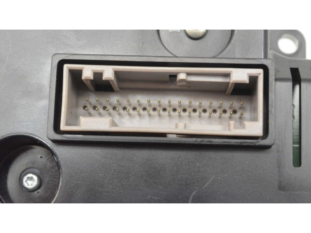 Přístrojová deska Audi Q7 4L 2012 4L0920984P