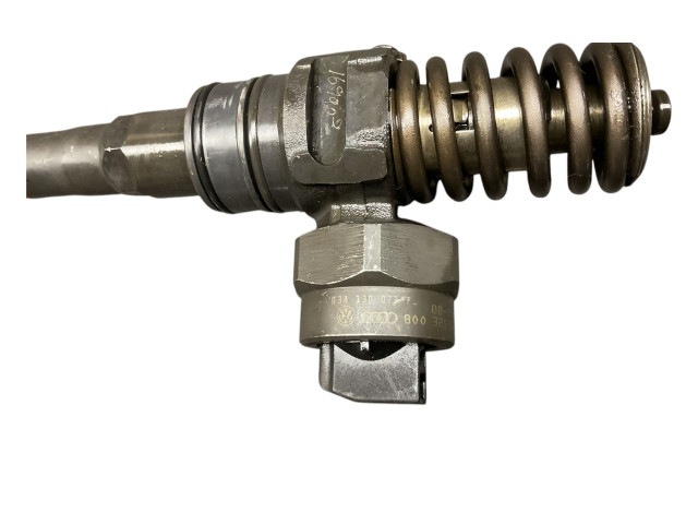 Форсунка 038130073F, 0414720007    Volkswagen PASSAT B6   