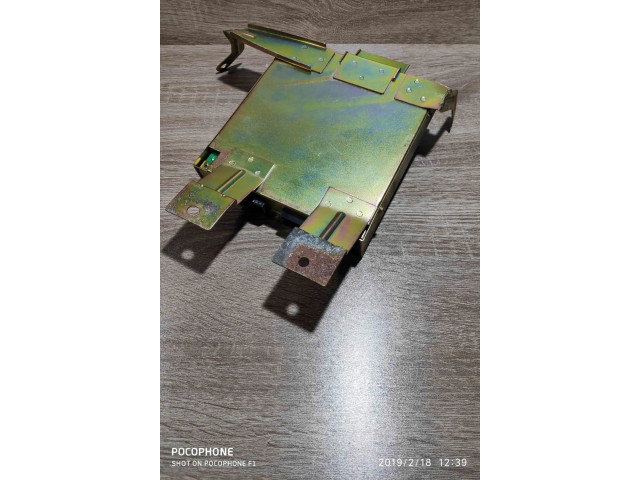 Řídící jednotka 2371066c00, a93b71565 Nissan Sunny 1991