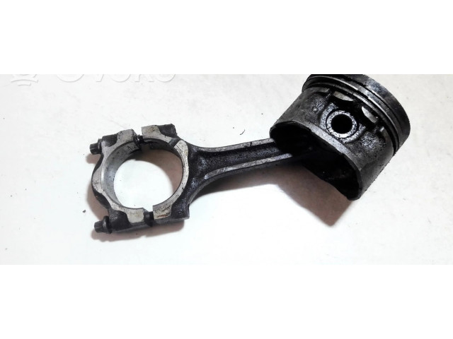  Поршень с шатуном  8mks  Ford Escort для бензинового двигателя 1.6