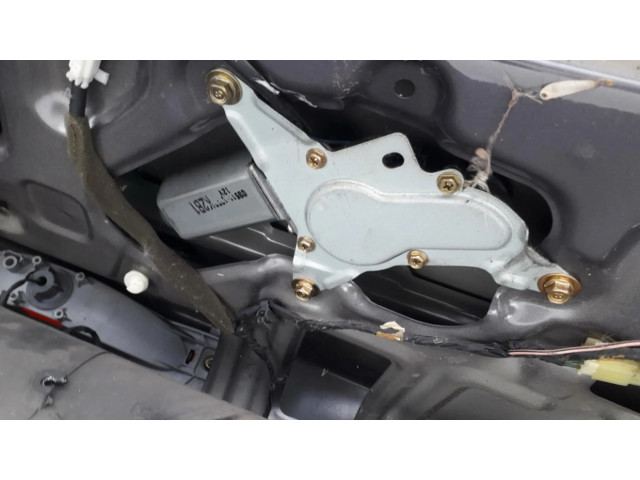 Моторчик заднего дворника     KIA Shuma