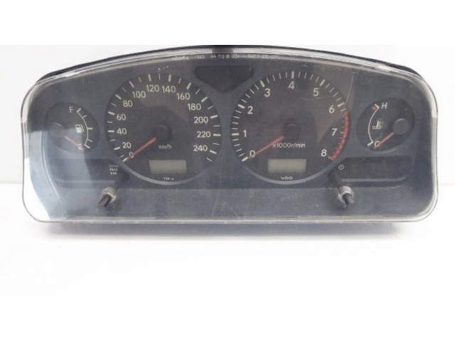 Přístrojová deska Toyota Avensis T220 1999 8380005230