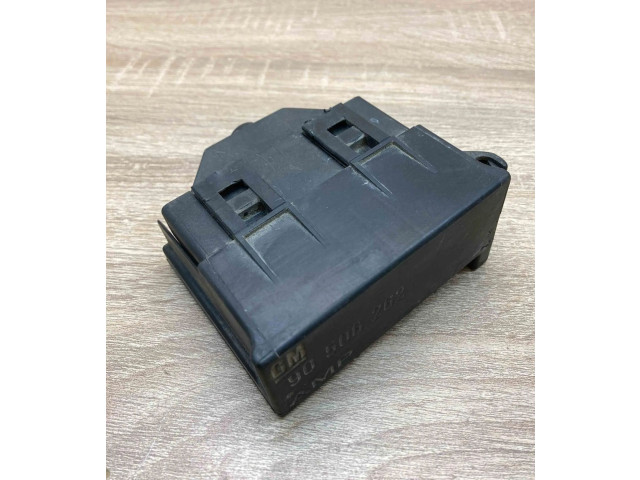 Pojistková skříňka 90506262, 9647301 Opel Vectra B 1996