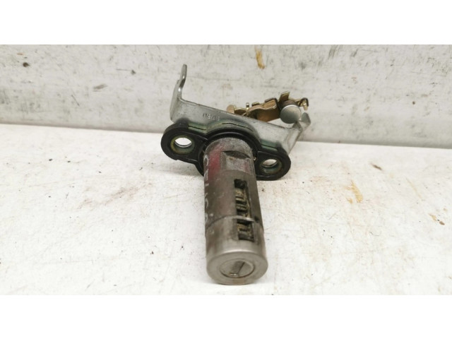 Zámek zadních dveří Toyota Celica T200 1998