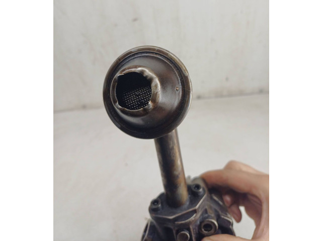 Масляный насос Audi 80 90 S2 B4