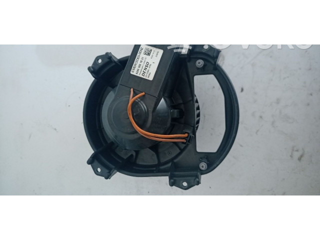 Вентилятор печки    A2469061601, A2469061601   Mercedes-Benz A W176