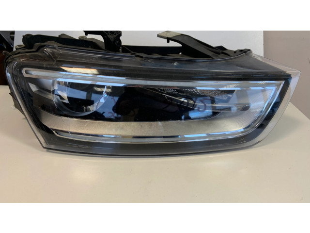 Передняя фара  