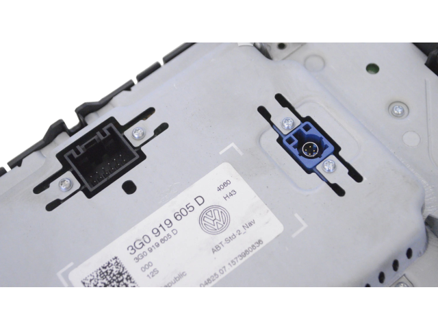 Дисплей    3G0919605D   Volkswagen Golf VII