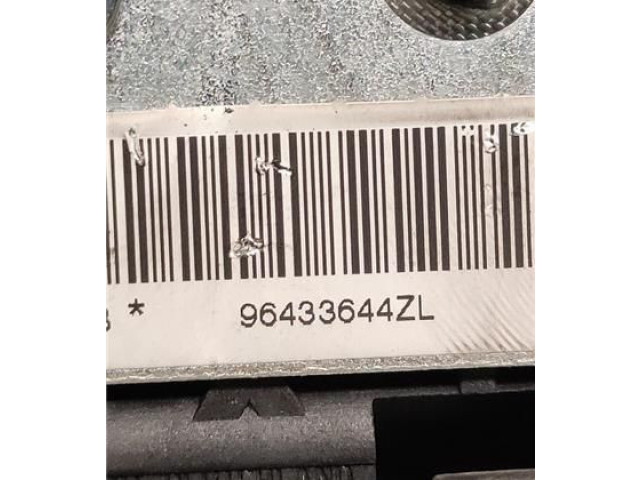 Подушка безопасности водителя 96433644ZL Citroen Xsara