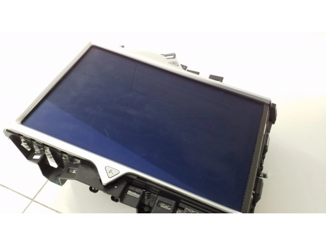 Дисплей 100477715K Tesla Model S