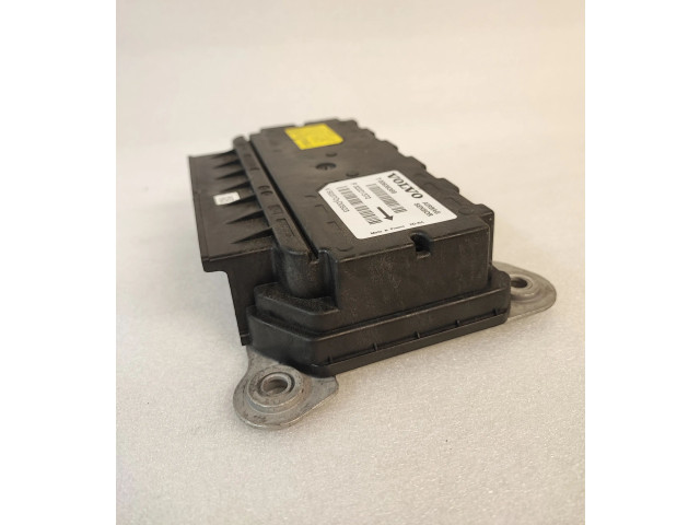 Блок подушек безопасности 32221372   Volvo XC90