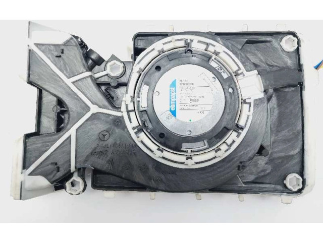 Вентилятор печки    A2048300008   Mercedes-Benz CLS AMG C219