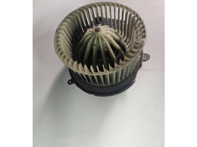 Вентилятор печки    740221233f   Volkswagen Jetta V