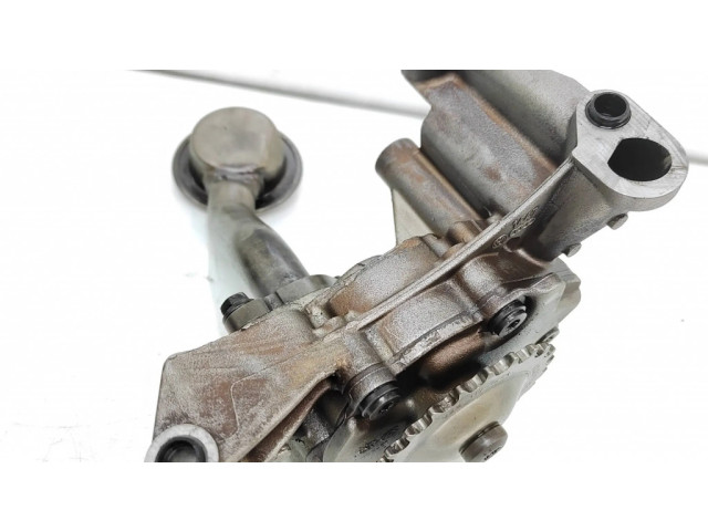 Čerpadlo oleje 038115251C, 038115121A   Mitsubishi Outlander 2.0  MN980000