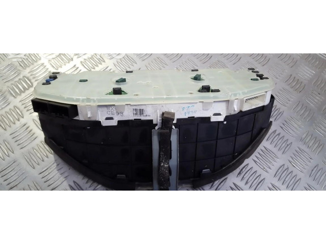 Панель приборов WXCB93 Mazda Premacy