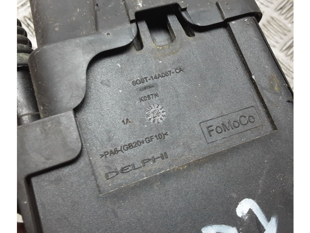 Блок предохранителей 6G9T14A067CA   Volvo V70    