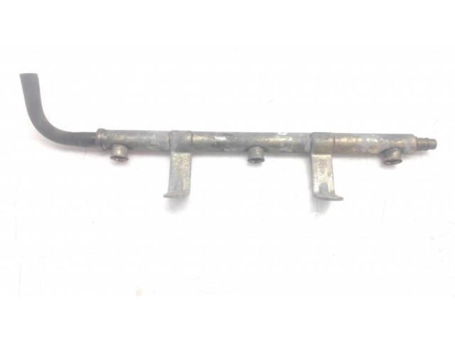 Топливная рампа Alfa Romeo 166 2.5