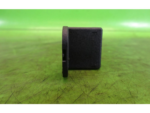 Блок управления A2059053005 Infiniti Q30