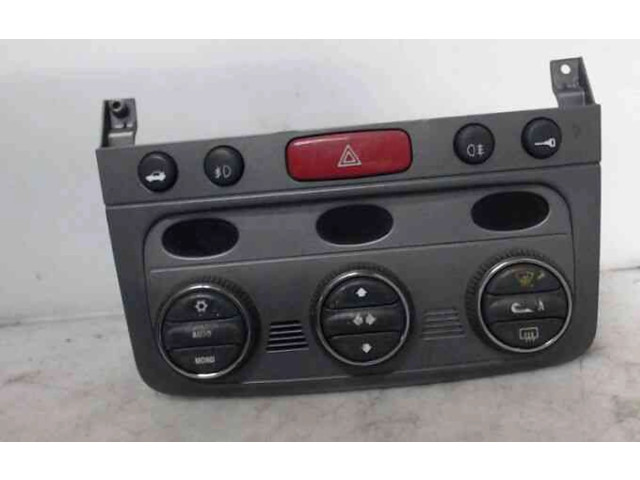 Блок управления климат-контролем 156051372, 156051372   Alfa Romeo GT