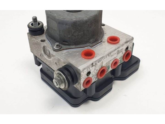 Блок АБС 476605492R, 2265106516 Dacia Logan II 2012 - 2020 года