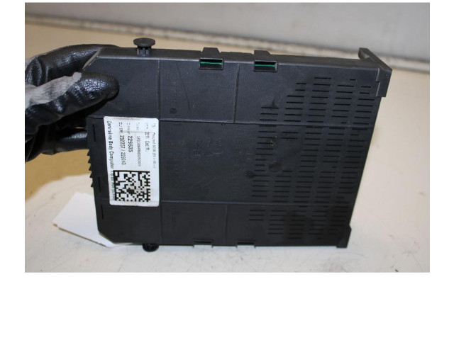 Блок управления 28116487-2   Peugeot 5008