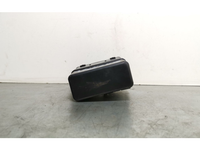 Блок предохранителей 252307995A Infiniti Q50