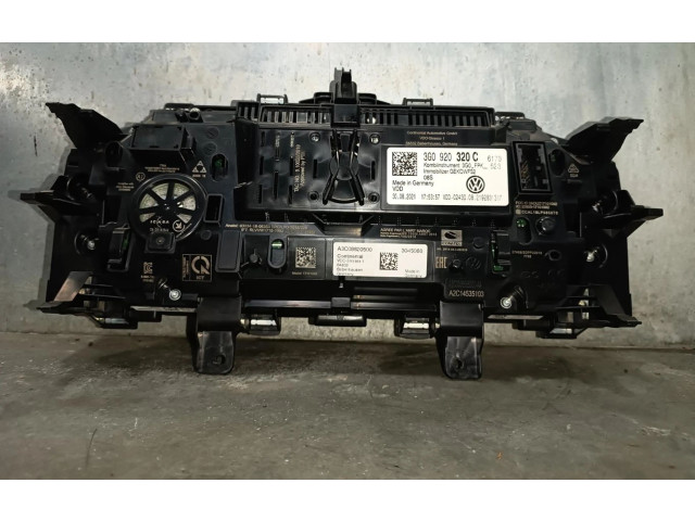 Přístrojová deska Volkswagen Tiguan 2021