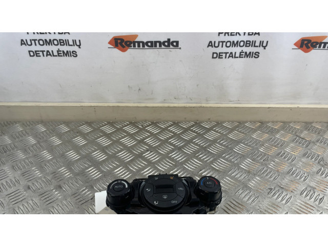Блок управления климат-контролем 8A6T18C612   Ford Ecosport