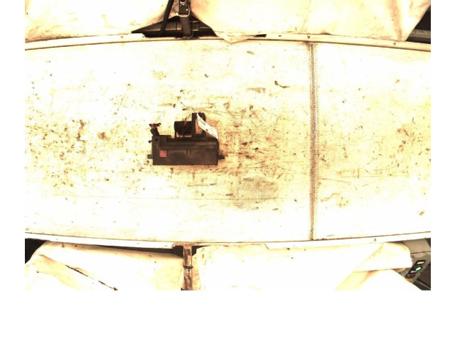   Pojistková skříňka    Volkswagen Tiguan 2008