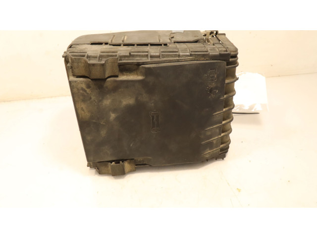 Блок предохранителей Audi A3 S3 8P