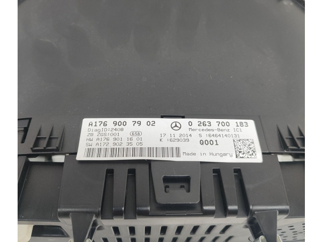 Přístrojová deska Mercedes-Benz A W176 2015 A1769007902
