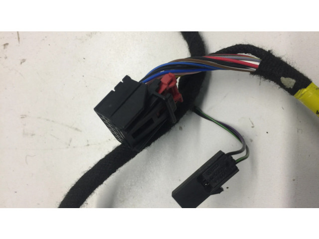 Зеркало электрическое правое Audi Q3 F3 2018- года