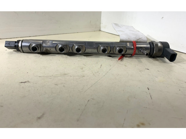 Vstřikovací lišta 7809127 BMW 3 F30 F35 F31