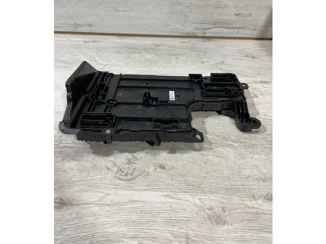 Блок комфорта 156745500C, X033AB Tesla Model 3