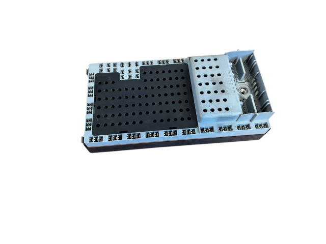 Блок предохранителей 08696035, 03W202   Volvo S80