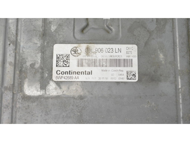 Блок управления двигателя 03L906023LN Skoda Rapid (NH)